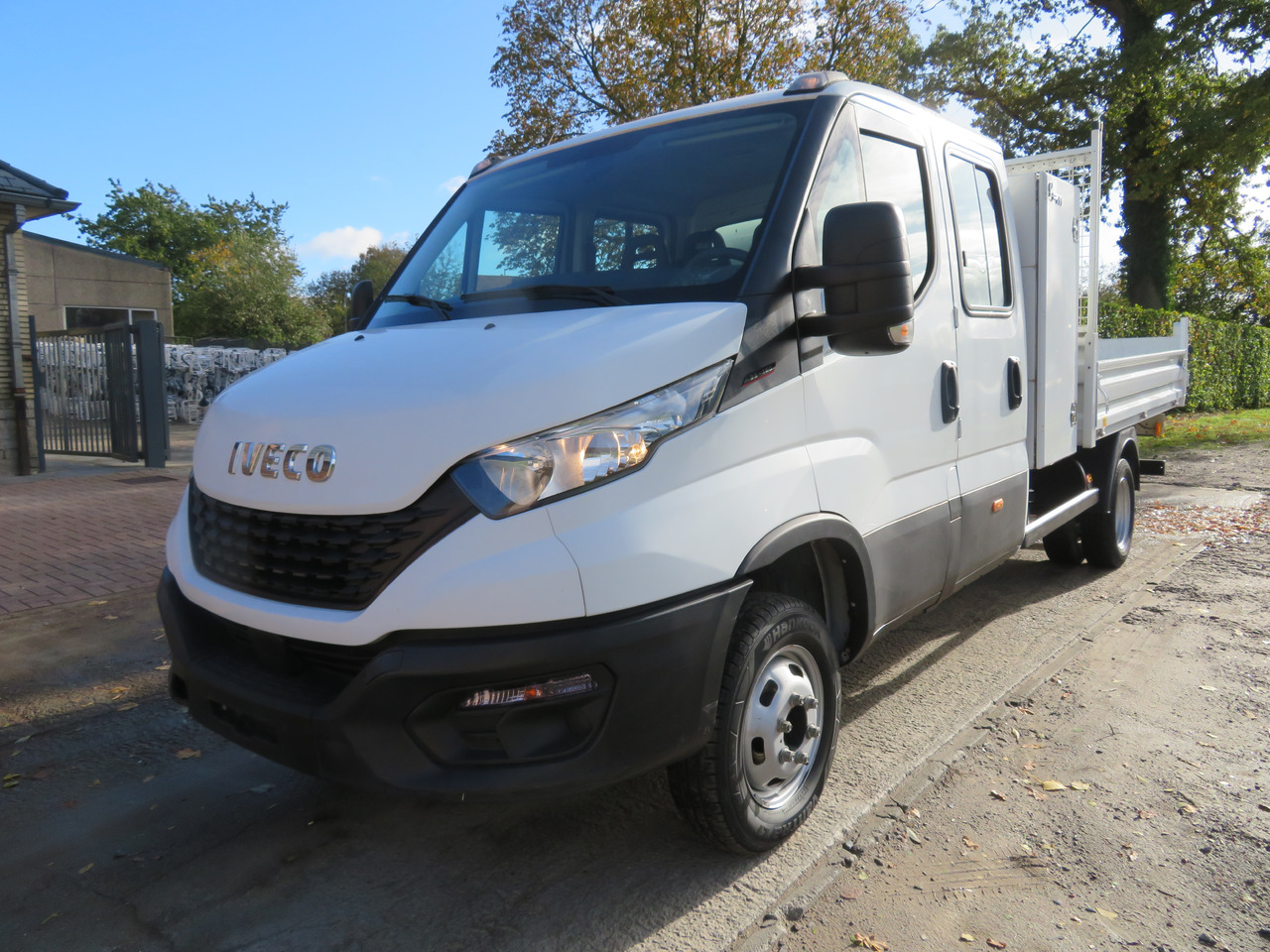 Iveco Daily 35C16 3.0 - Kamioncine vetëshkarkuese, Kamioncine dopio kabinë: foto 3 Iveco Daily 35C16 3.0 - Kamioncine vetëshkarkuese, Kamioncine dopio kabinë: foto 3