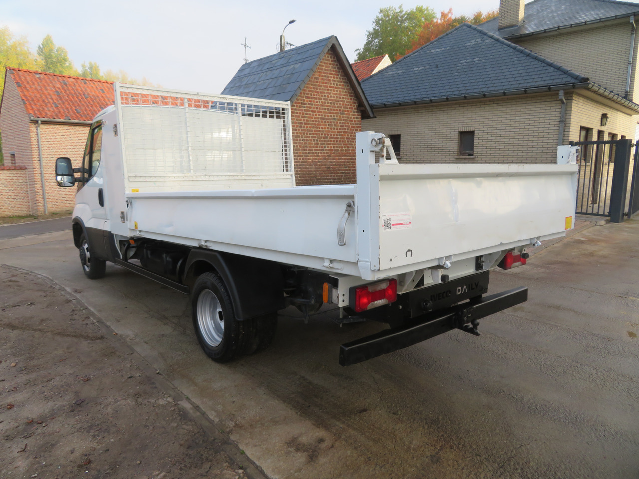 Iveco Daily 35C16 3.0 - L3 - Kipper - Kamioncine vetëshkarkuese: foto 5 Iveco Daily 35C16 3.0 - L3 - Kipper - Kamioncine vetëshkarkuese: foto 5