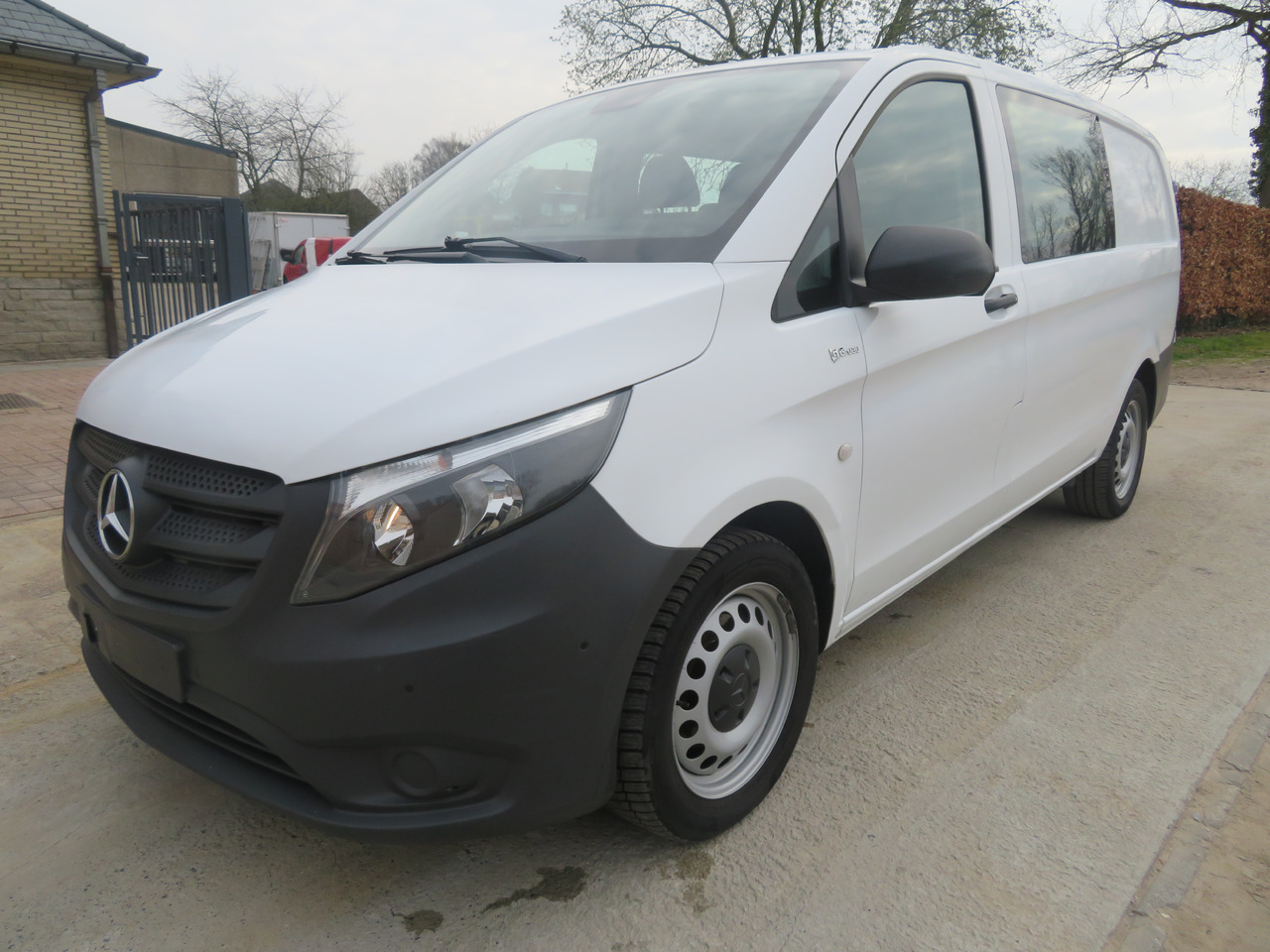 MERCEDES-BENZ Vito 114cdi - A2 - dubbel cabine - Furgon i vogël, Kamioncine dopio kabinë: foto 3 MERCEDES-BENZ Vito 114cdi - A2 - dubbel cabine - Furgon i vogël, Kamioncine dopio kabinë: foto 3
