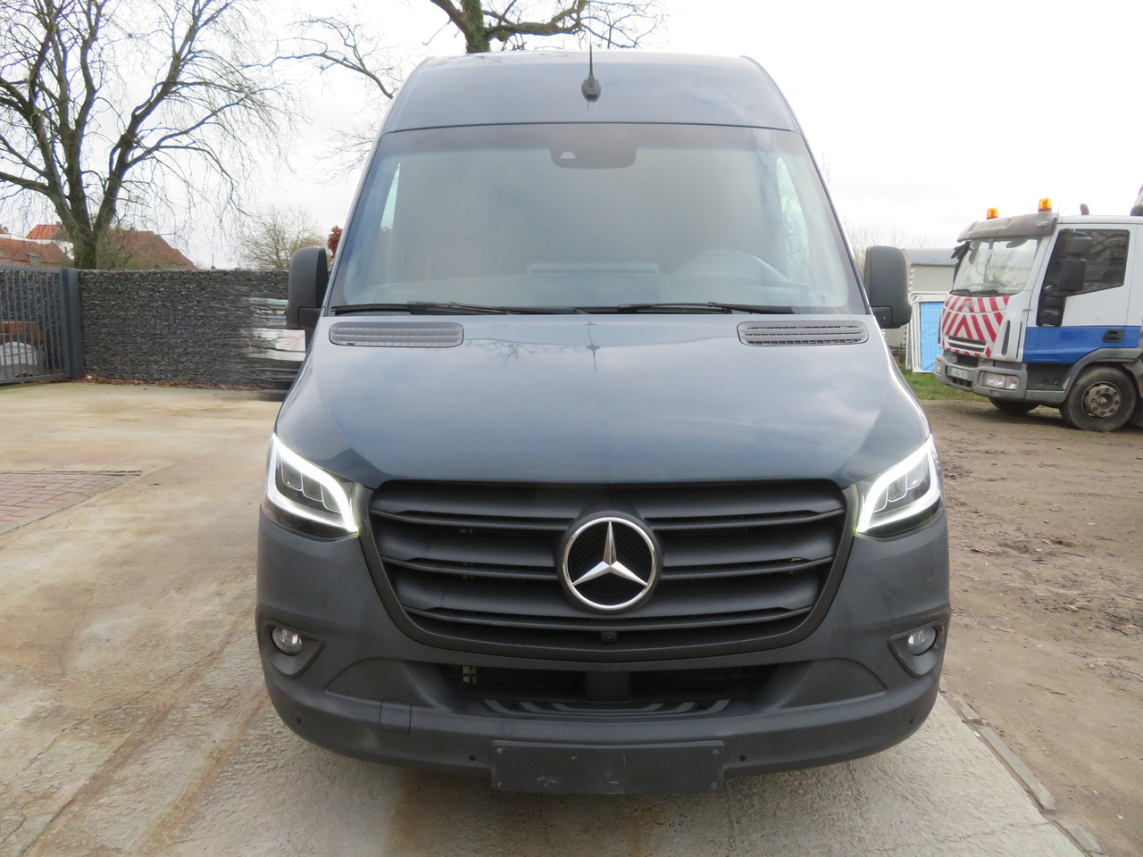 Mercedes-Benz Sprinter 317cdi - 9GTronic - A2H2 - Furgon: foto 2 Mercedes-Benz Sprinter 317cdi - 9GTronic - A2H2 - Furgon: foto 2
