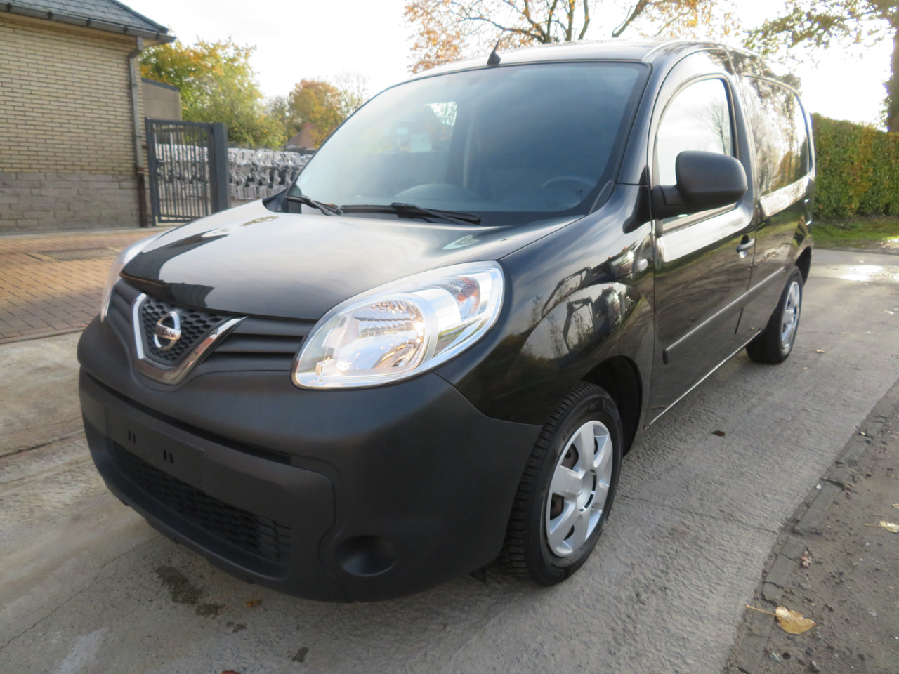 Nissan NV250 1.5dCi - Furgon i vogël: foto 3 Nissan NV250 1.5dCi - Furgon i vogël: foto 3