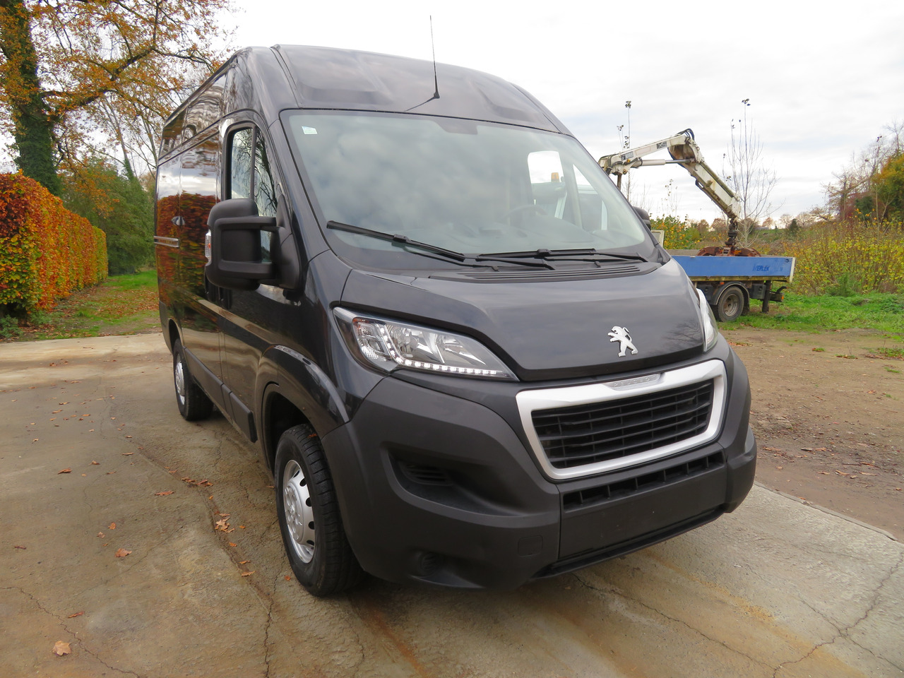 Peugeot Boxer 2.2 BlueHDI L1H2 premium - Furgon i vogël: foto 1 Peugeot Boxer 2.2 BlueHDI L1H2 premium - Furgon i vogël: foto 1