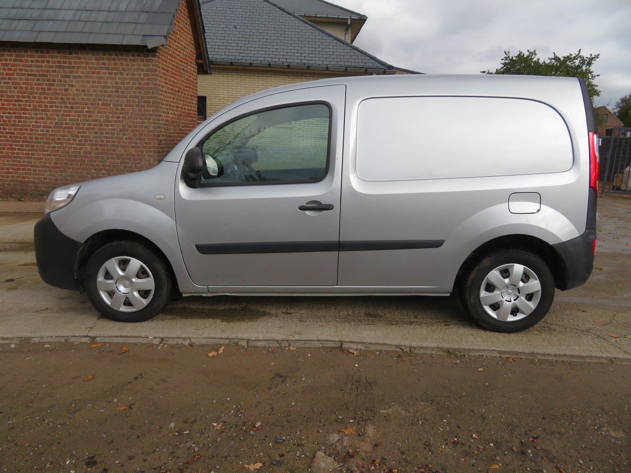 Renault Kangoo 1.5dCi - Furgon i vogël: foto 4 Renault Kangoo 1.5dCi - Furgon i vogël: foto 4