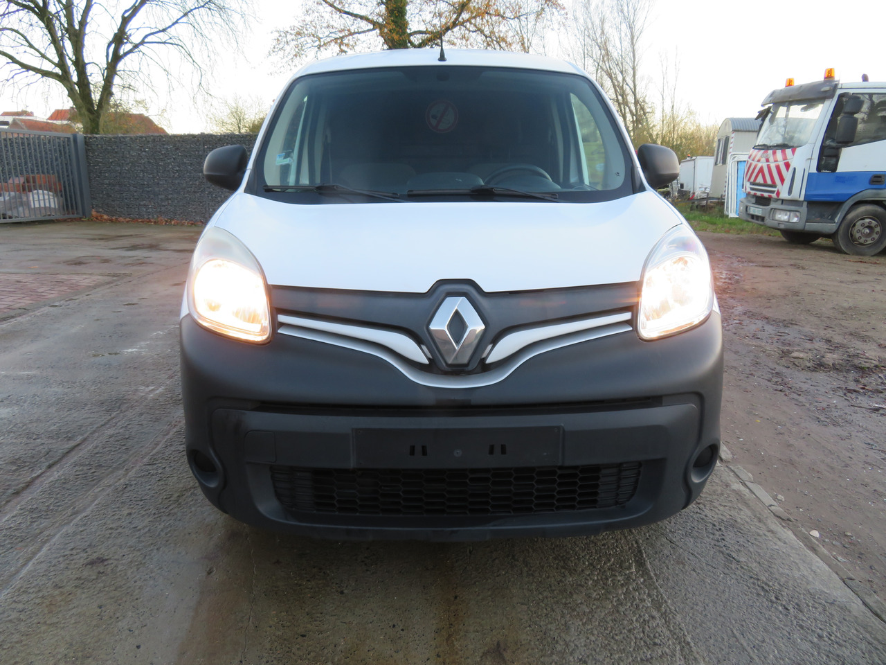 Renault Kangoo EXPRESS ENERGY 1.5dCi - Furgon i vogël: foto 2 Renault Kangoo EXPRESS ENERGY 1.5dCi - Furgon i vogël: foto 2