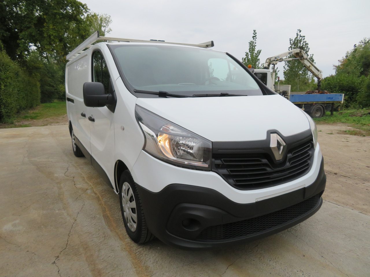Renault Trafic 1.6dCi Grand Confort - L2H1 - Furgon i vogël: foto 1 Renault Trafic 1.6dCi Grand Confort - L2H1 - Furgon i vogël: foto 1