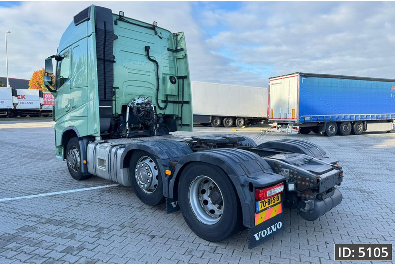 Volvo FH 460 Globetrotter, Euro 6, / 6x2 / Standklima - Gjysmë-kamion: foto 2 Volvo FH 460 Globetrotter, Euro 6, / 6x2 / Standklima - Gjysmë-kamion: foto 2