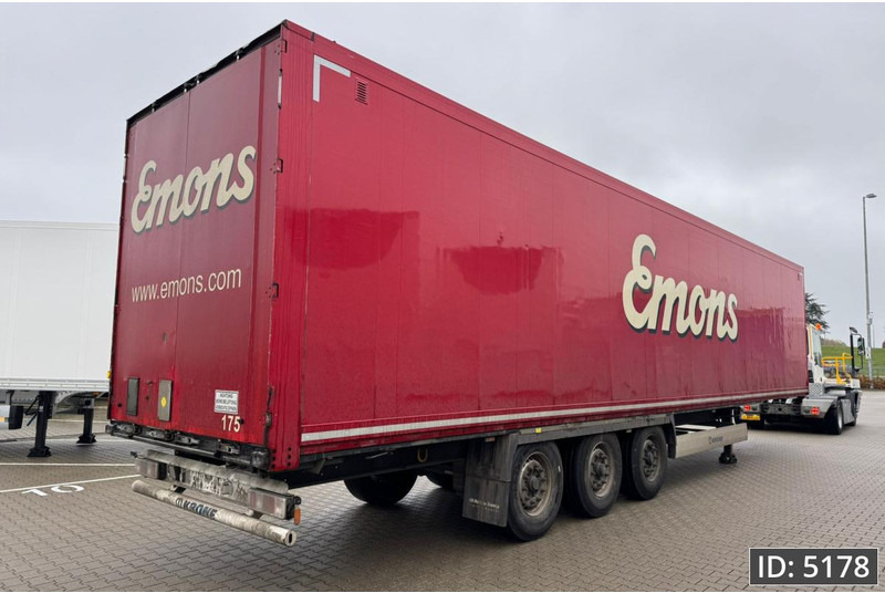 Krone SD / Disk brakes / Double stock - Gjysmë rimorkio me vagonetë të mbyllur: foto 3 Krone SD / Disk brakes / Double stock - Gjysmë rimorkio me vagonetë të mbyllur: foto 3