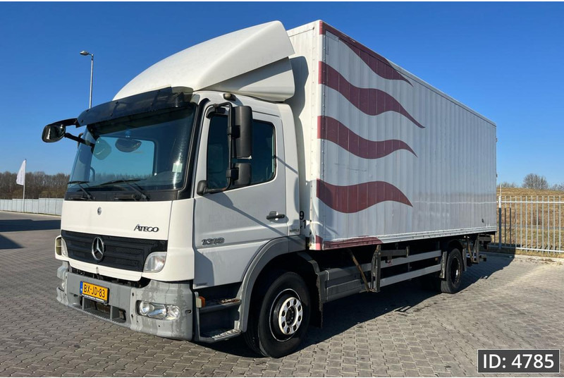 Mercedes-Benz Atego 1318 Day Cab, Euro 5, BDF / EPS automatic / DHOLLANDIA 2000KG - Transportjer kontejnerësh/ Kamion me karroceri të çmontueshme: foto 1 Mercedes-Benz Atego 1318 Day Cab, Euro 5, BDF / EPS automatic / DHOLLANDIA 2000KG - Transportjer kontejnerësh/ Kamion me karroceri të çmontueshme: foto 1