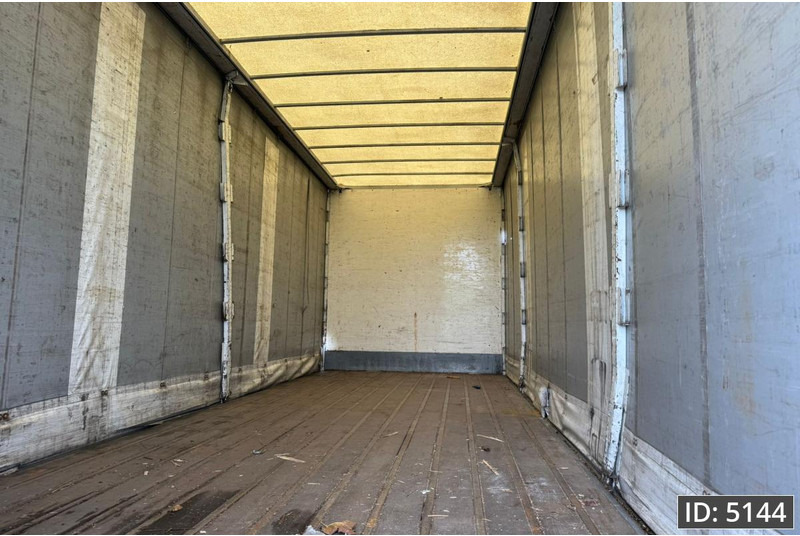 Scania P230 Day Cab, Euro 5, / Manual / 750x248x260 / DHOLLANDIA - Kamion me tendë: foto 5 Scania P230 Day Cab, Euro 5, / Manual / 750x248x260 / DHOLLANDIA - Kamion me tendë: foto 5