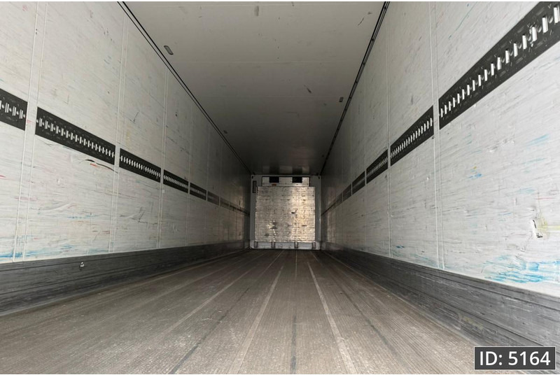 Schmitz Cargobull SKO 24 / Disk brakes / Carrier Vector 1550 / Palletbox - Gjysmë rimorkio frigorifer: foto 5 Schmitz Cargobull SKO 24 / Disk brakes / Carrier Vector 1550 / Palletbox - Gjysmë rimorkio frigorifer: foto 5