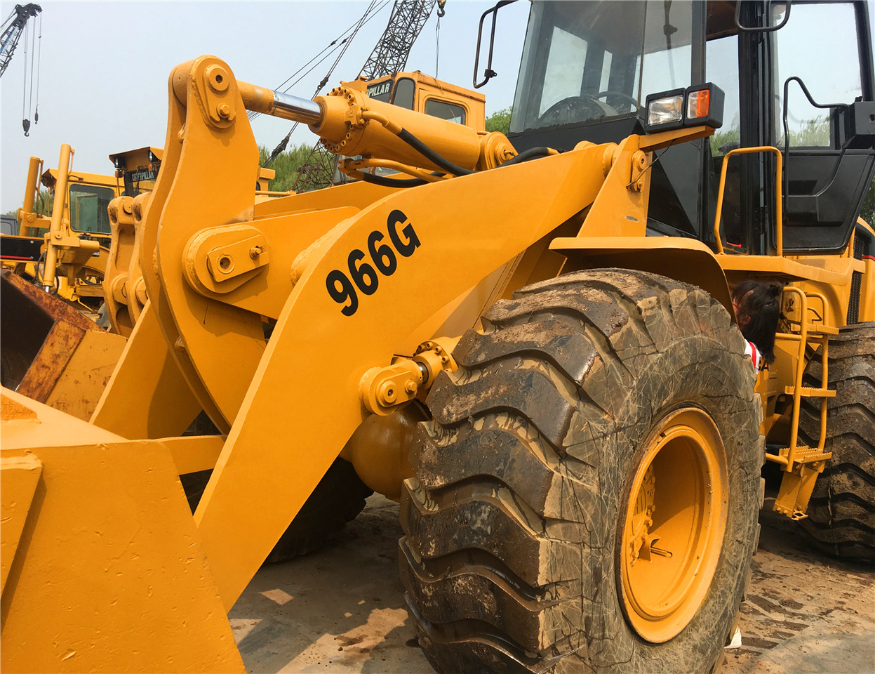CAT Wheel Loader CAT 966G - Fadrom me goma: foto 4 CAT Wheel Loader CAT 966G - Fadrom me goma: foto 4