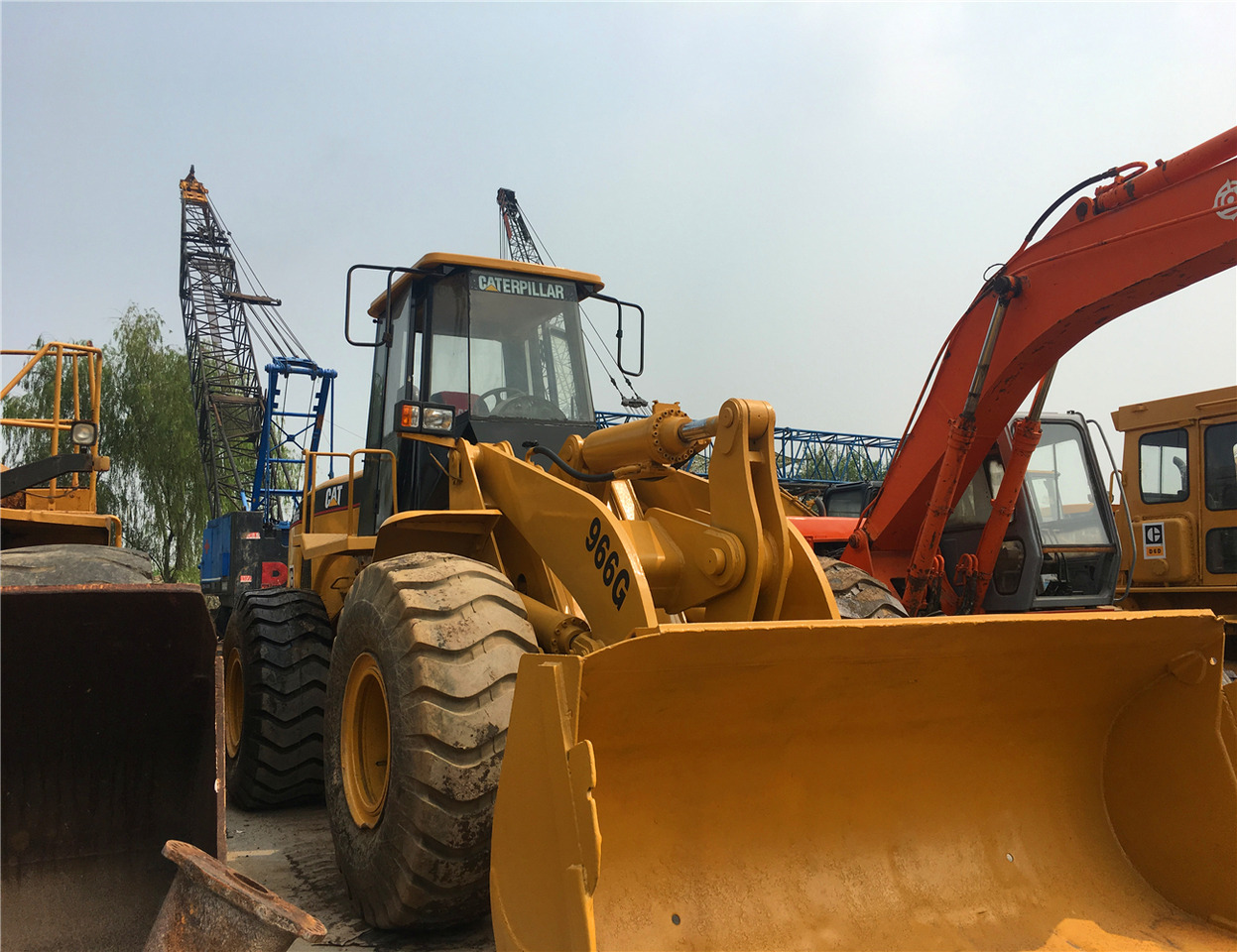 CAT Wheel Loader CAT 966G - Fadrom me goma: foto 2 CAT Wheel Loader CAT 966G - Fadrom me goma: foto 2