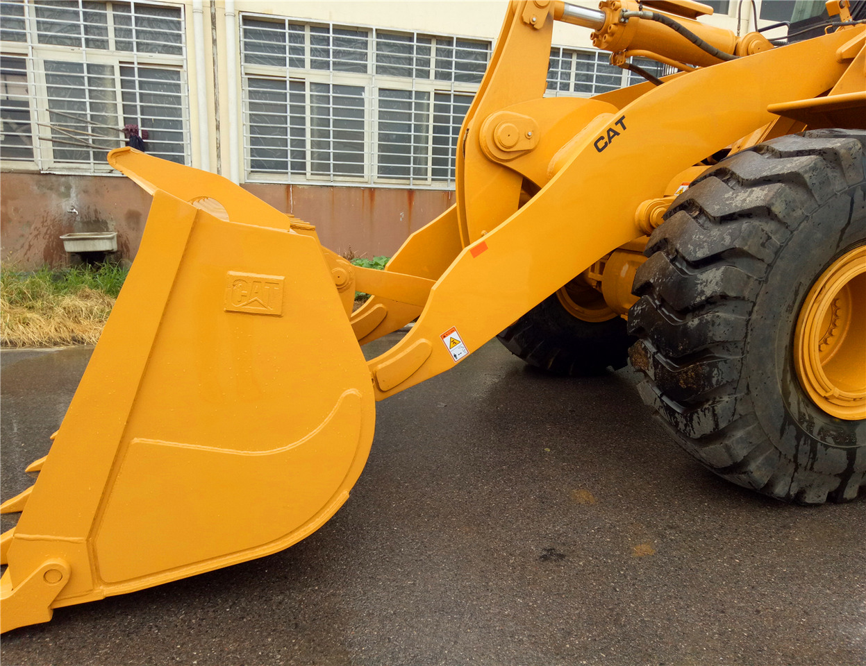 CAT Wheel Loader CAT 980F - Fadrom me goma: foto 3 CAT Wheel Loader CAT 980F - Fadrom me goma: foto 3