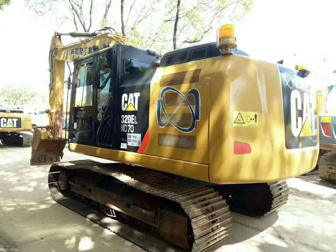 CATERPILLAR 320E - Ekskavator me zinxhirë: foto 4 CATERPILLAR 320E - Ekskavator me zinxhirë: foto 4