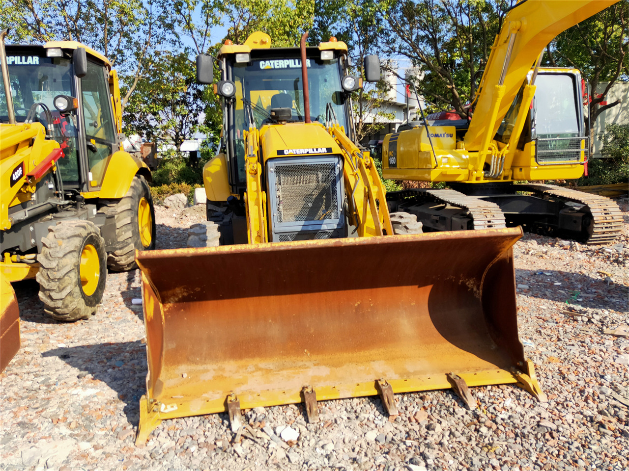 CATERPILLAR Backhoe Loader 420F Click Here for Discount - Fadromë me shkarkim nga prapa: foto 2 CATERPILLAR Backhoe Loader 420F Click Here for Discount - Fadromë me shkarkim nga prapa: foto 2