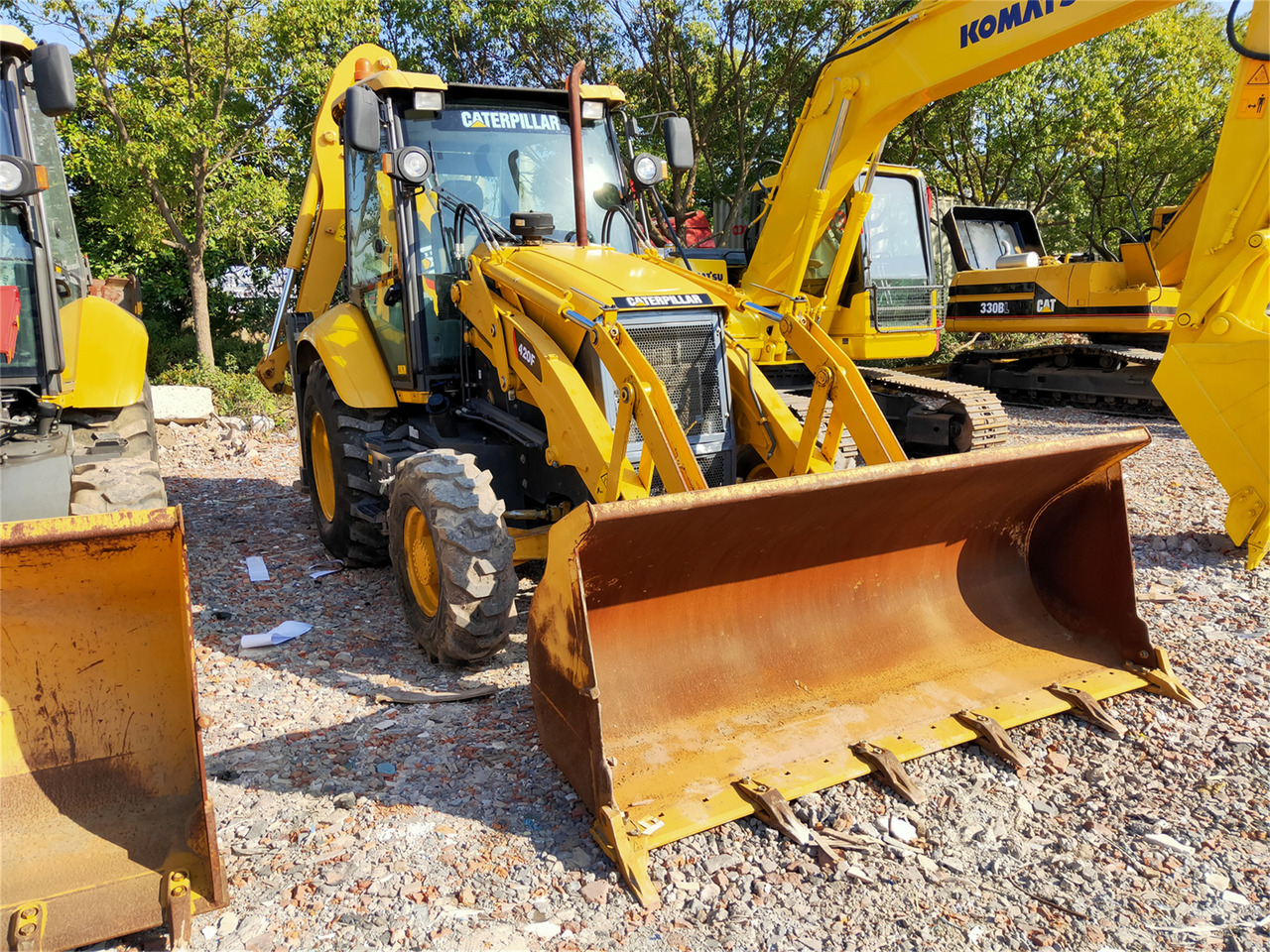 CATERPILLAR Backhoe Loader 420F Click Here for Discount - Fadromë me shkarkim nga prapa: foto 1 CATERPILLAR Backhoe Loader 420F Click Here for Discount - Fadromë me shkarkim nga prapa: foto 1