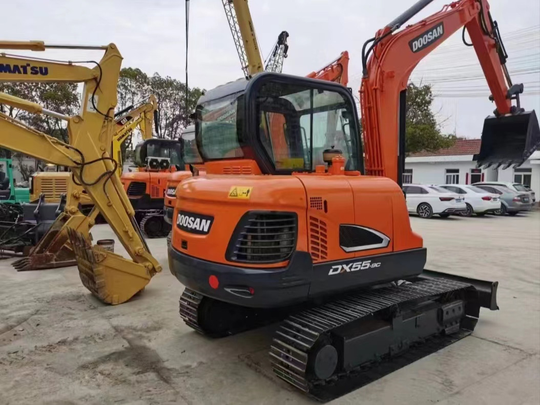 DOOSAN DX 55 Mini excavator - Miniekskavator: foto 4 DOOSAN DX 55 Mini excavator - Miniekskavator: foto 4