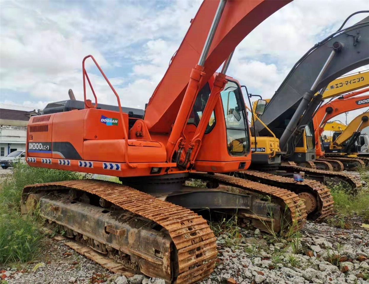 DOOSAN Excavator DH300 Click Here for Discount - Ekskavator: foto 5 DOOSAN Excavator DH300 Click Here for Discount - Ekskavator: foto 5