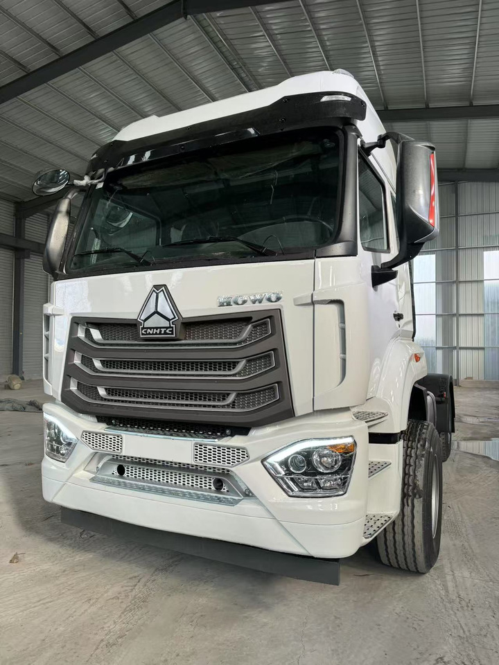 HOWO Hohan 4✖2 Tractor unit White Good condition - Gjysmë-kamion: foto 3 HOWO Hohan 4✖2 Tractor unit White Good condition - Gjysmë-kamion: foto 3