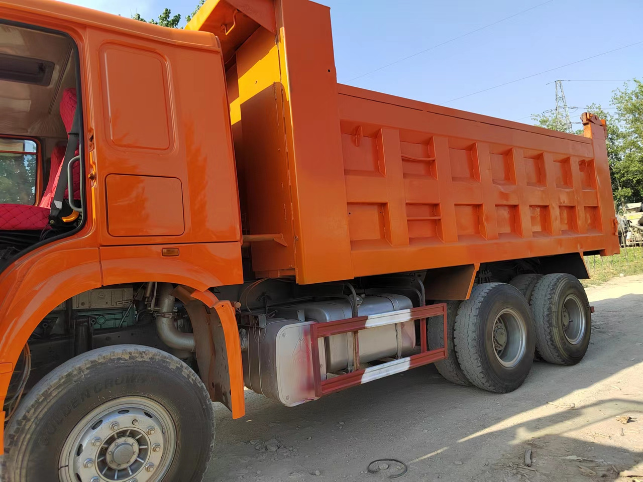 HOWO 371 Dump Truck 6*4 CLick here for Discount - Kamion vetëshkarkues: foto 4 HOWO 371 Dump Truck 6*4 CLick here for Discount - Kamion vetëshkarkues: foto 4