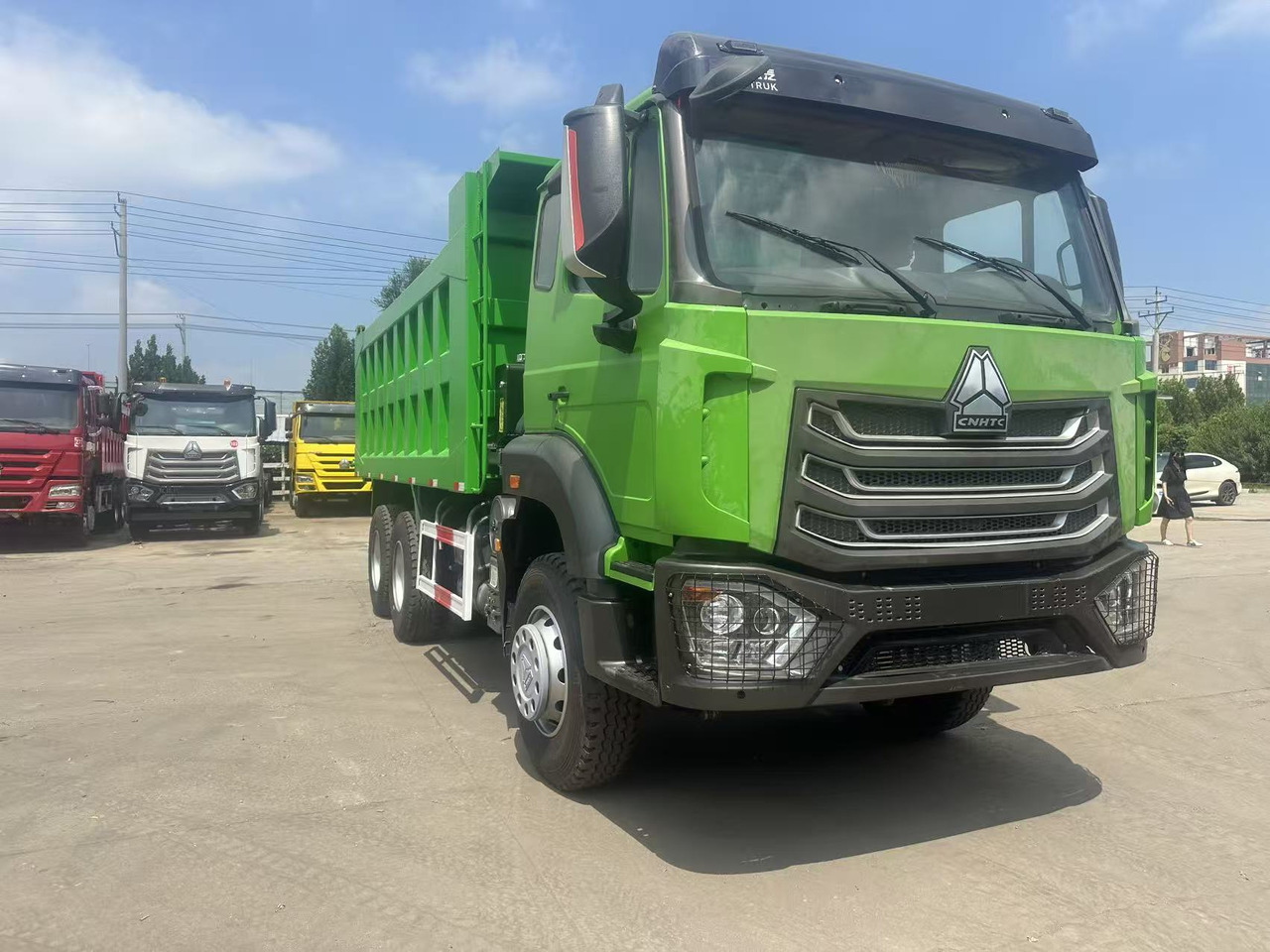 HOWO Haohan 6✖4 Dump Truck Green - Kamion vetëshkarkues: foto 1 HOWO Haohan 6✖4 Dump Truck Green - Kamion vetëshkarkues: foto 1