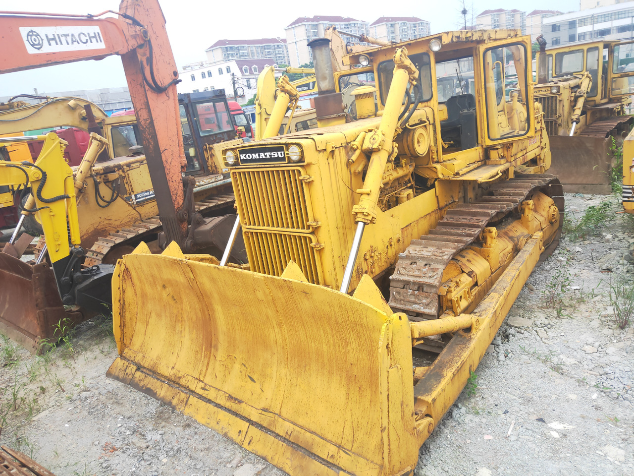 KOMATSU D155 - Buldozer: foto 2 KOMATSU D155 - Buldozer: foto 2