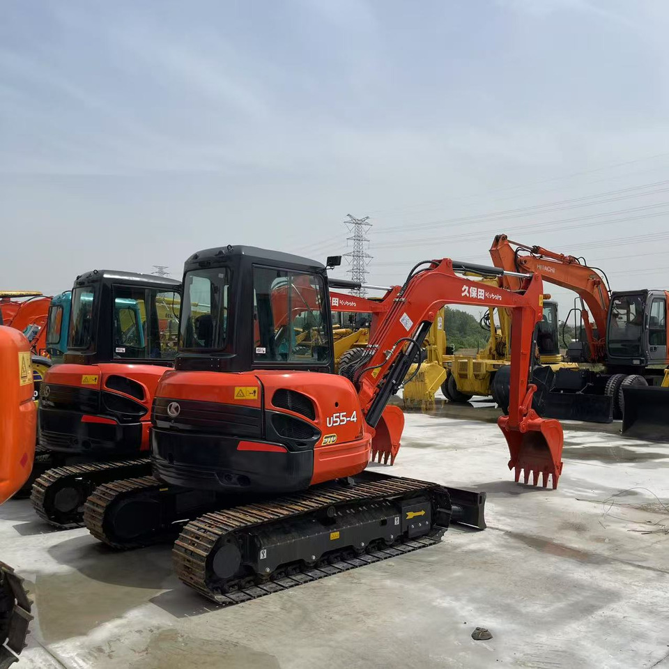 KUBOTA Mini Excavator Kubota U55 Good Condition - Miniekskavator: foto 2 KUBOTA Mini Excavator Kubota U55 Good Condition - Miniekskavator: foto 2