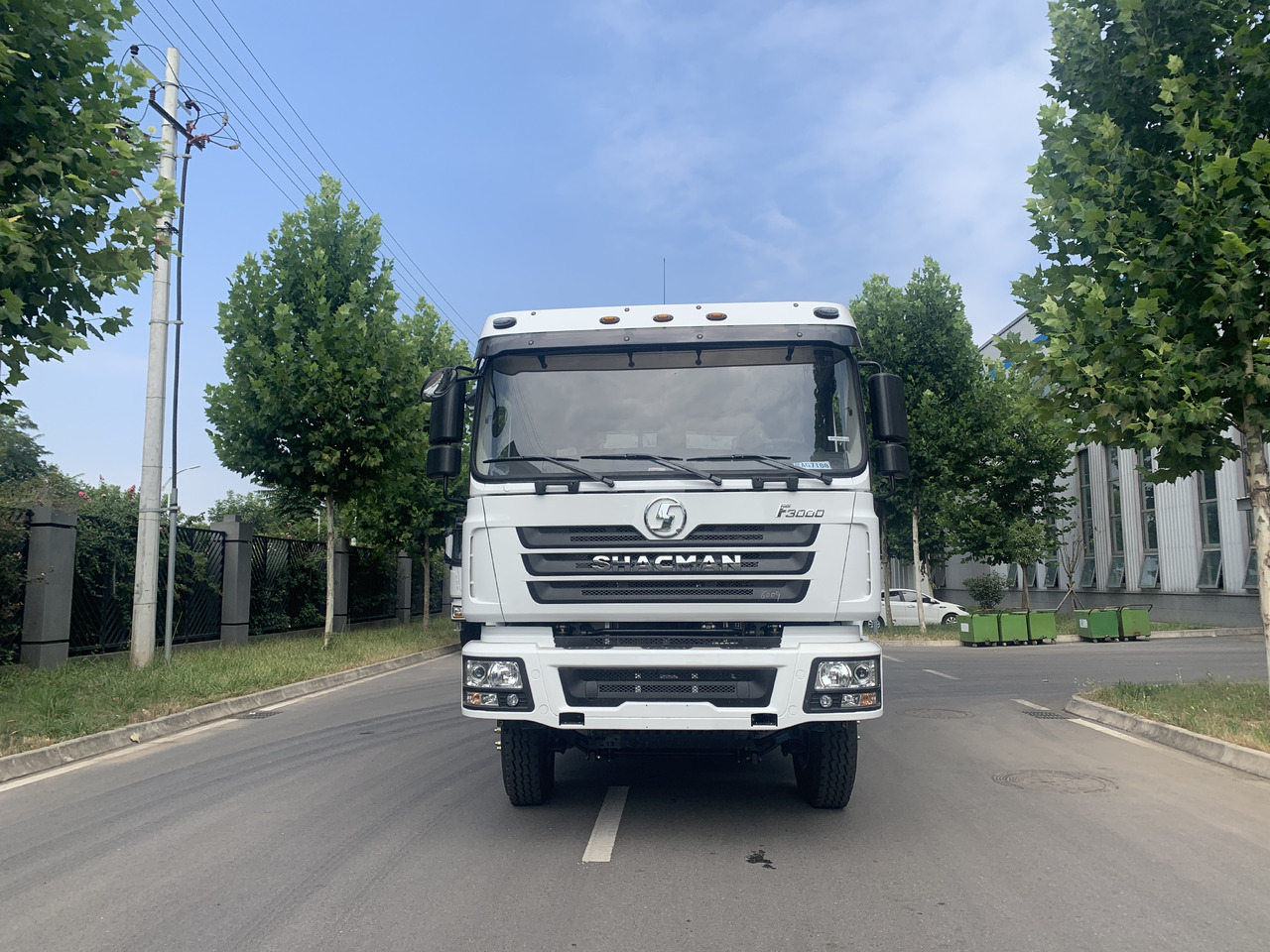 Shacman 6*4 Dump Truck New Brand Click for Discount - Kamion vetëshkarkues: foto 4 Shacman 6*4 Dump Truck New Brand Click for Discount - Kamion vetëshkarkues: foto 4