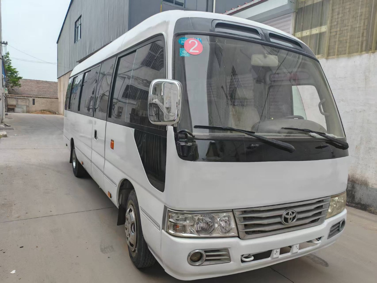 TOYOTA Mini Bus Low Mileage - Autobus urban: foto 1 TOYOTA Mini Bus Low Mileage - Autobus urban: foto 1