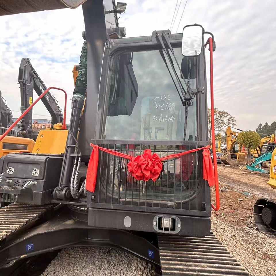 VOLVO Excavator EC140 Click for Discount - Ekskavator me zinxhirë: foto 4 VOLVO Excavator EC140 Click for Discount - Ekskavator me zinxhirë: foto 4