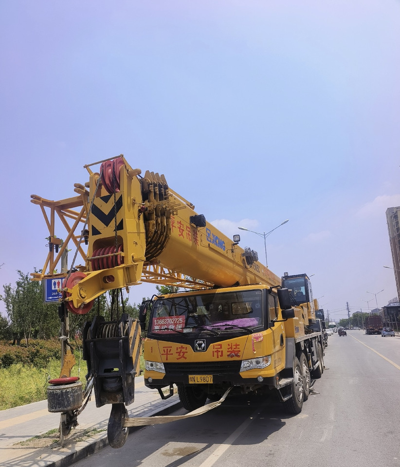 XCMG Crane QY75K - Vinç për të gjitha terrenet: foto 2 XCMG Crane QY75K - Vinç për të gjitha terrenet: foto 2