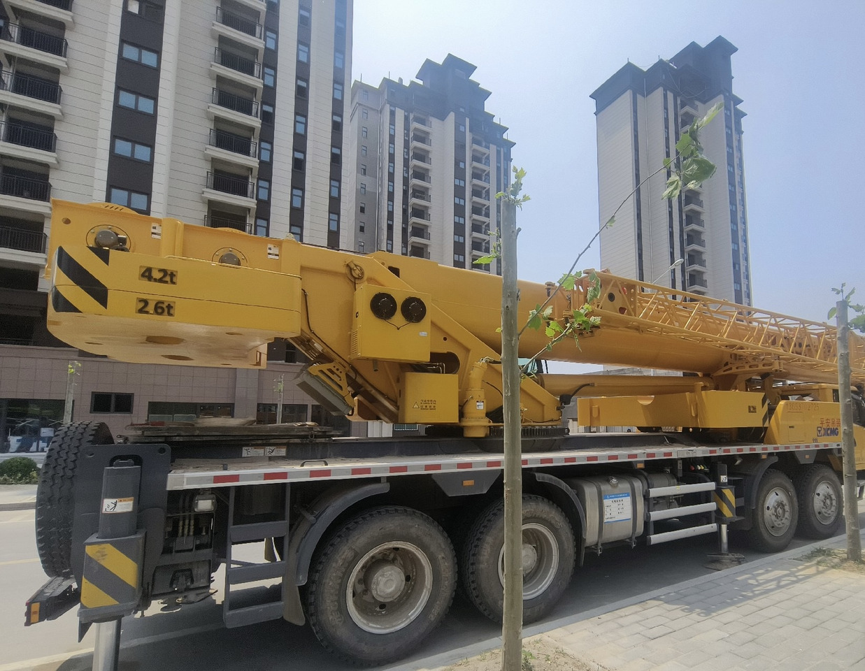 XCMG Crane QY75K - Vinç për të gjitha terrenet: foto 5 XCMG Crane QY75K - Vinç për të gjitha terrenet: foto 5