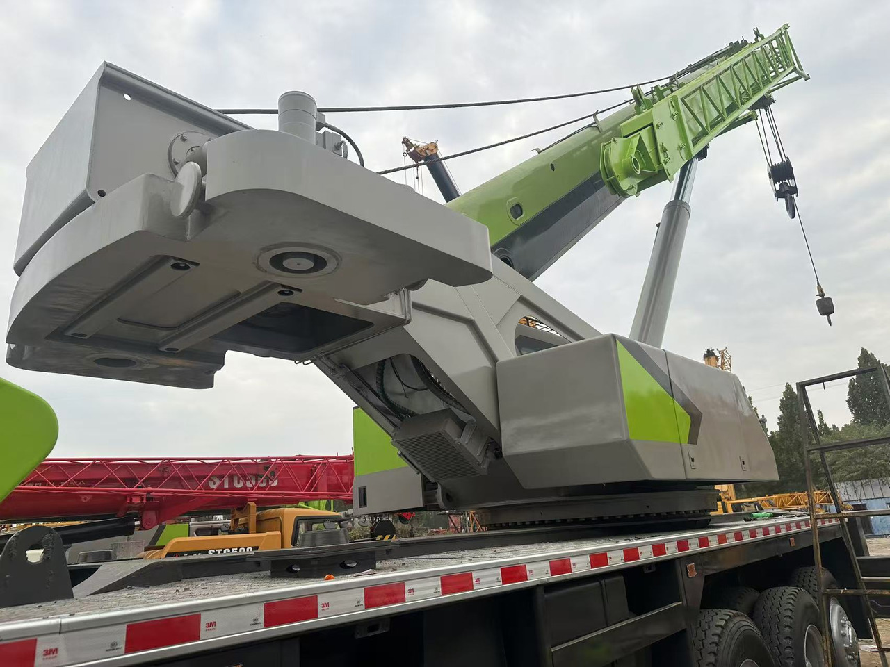 ZOOMLION Crane 50Ton - Vinç: foto 3 ZOOMLION Crane 50Ton - Vinç: foto 3