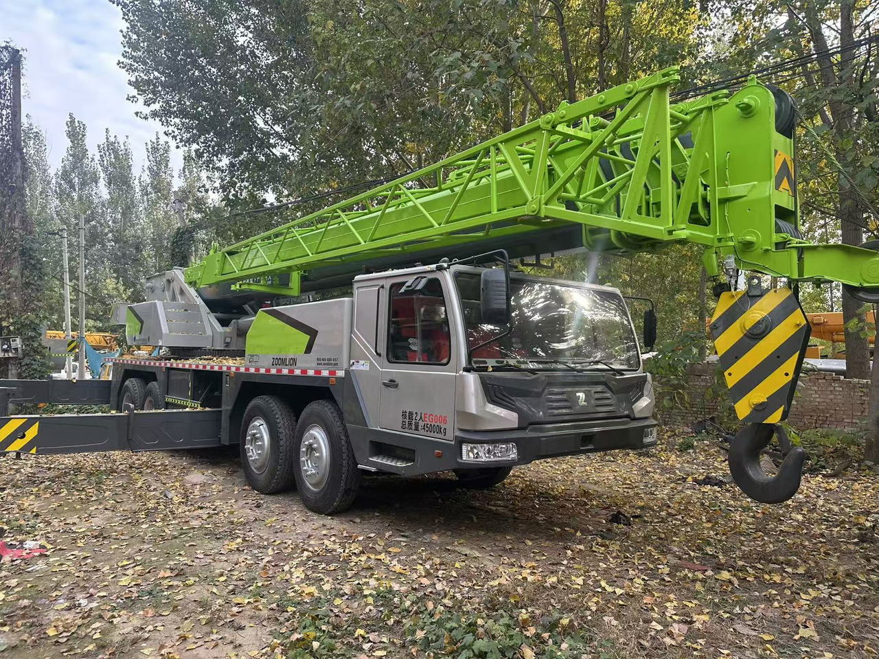 ZOOMLION Crane ZTC700V - Vinç: foto 1 ZOOMLION Crane ZTC700V - Vinç: foto 1