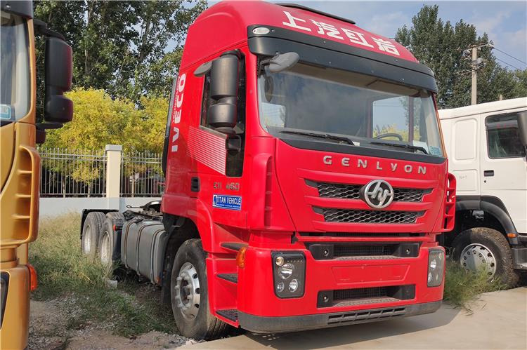Hongyan Used Genlyon Truck Head for Sale - Gjysmë-kamion: foto 1 Hongyan Used Genlyon Truck Head for Sale - Gjysmë-kamion: foto 1
