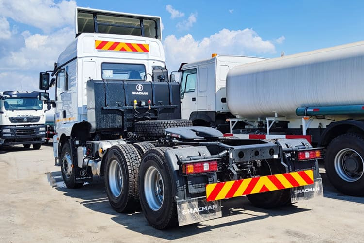 SHACMAN H3000 Shacman Truck Tractor for Sale in Zambia - Gjysmë-kamion: foto 4 SHACMAN H3000 Shacman Truck Tractor for Sale in Zambia - Gjysmë-kamion: foto 4