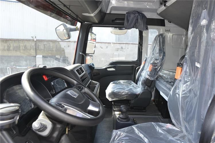 Sinotruk Used Sitrak G7 510HP 10 Wheeler Tractor Truck for Sale In Guyana - Gjysmë-kamion: foto 3 Sinotruk Used Sitrak G7 510HP 10 Wheeler Tractor Truck for Sale In Guyana - Gjysmë-kamion: foto 3