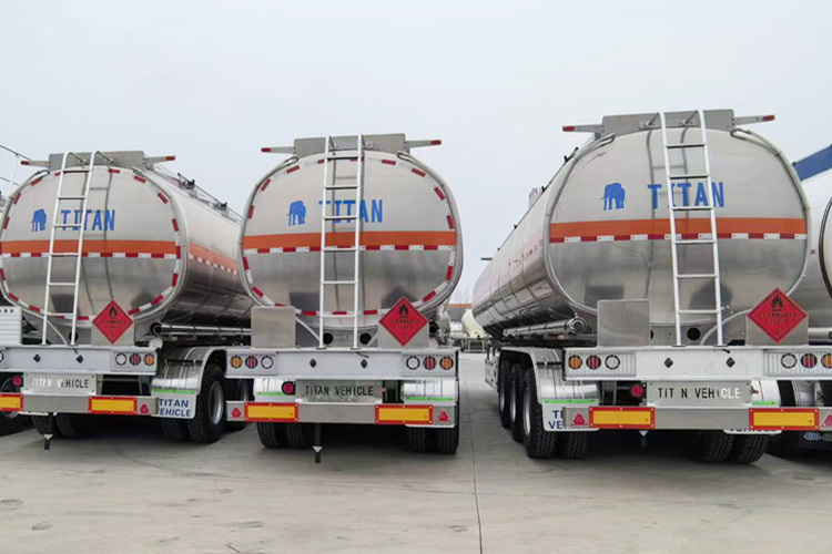 TITAN 3 Axle 42000liter Aluminum Tanker Trailer for Sale in Mali - Gjysmë rimorkio me bot: foto 2 TITAN 3 Axle 42000liter Aluminum Tanker Trailer for Sale in Mali - Gjysmë rimorkio me bot: foto 2