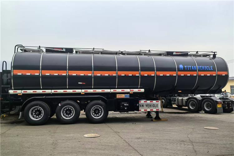 TITAN 3 Axle Bitumen Asphalt Tanker Trailer for Sale In Nigeria - Gjysmë rimorkio me bot: foto 2 TITAN 3 Axle Bitumen Asphalt Tanker Trailer for Sale In Nigeria - Gjysmë rimorkio me bot: foto 2