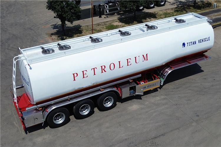 TITAN 3 Axle Petrol Tanker for Sale Price In Mali - Gjysmë rimorkio me bot: foto 3 TITAN 3 Axle Petrol Tanker for Sale Price In Mali - Gjysmë rimorkio me bot: foto 3
