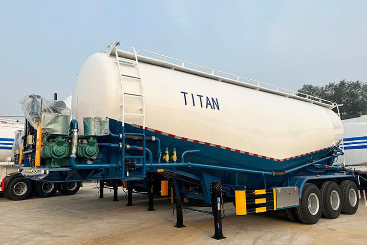 TITAN Bulk Cement Tanker Truck for Sale in Congo - Gjysmë rimorkio me bot: foto 1 TITAN Bulk Cement Tanker Truck for Sale in Congo - Gjysmë rimorkio me bot: foto 1