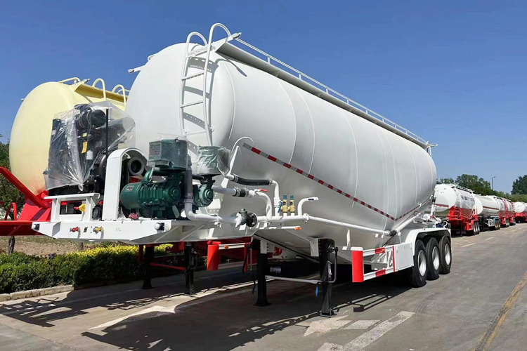 TITAN Cement Tanker for Sale in Ugandan - Gjysmë rimorkio me bot: foto 3 TITAN Cement Tanker for Sale in Ugandan - Gjysmë rimorkio me bot: foto 3