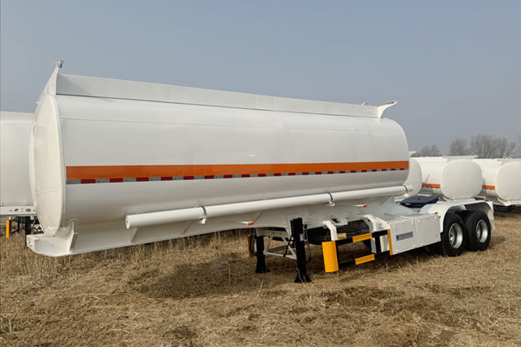 TITAN Fuel Tanker Superlink Trailer for Sale - Gjysmë rimorkio me bot: foto 4 TITAN Fuel Tanker Superlink Trailer for Sale - Gjysmë rimorkio me bot: foto 4