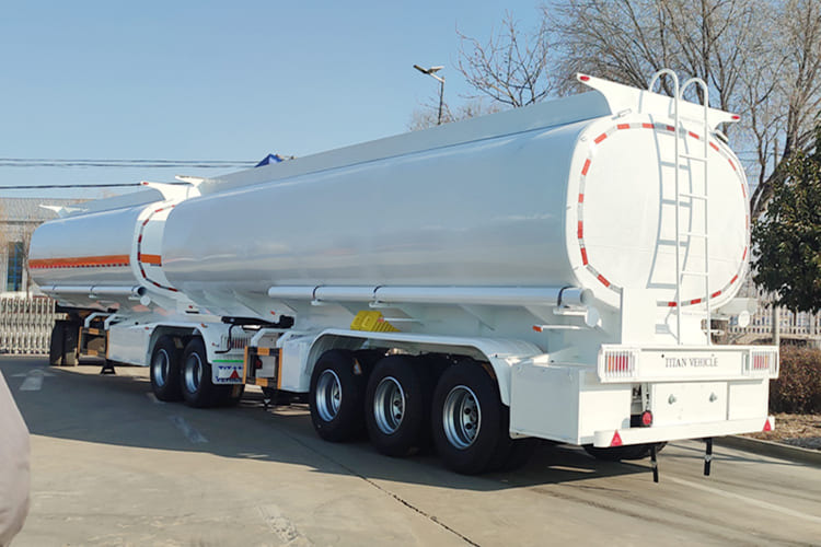 TITAN Fuel Tanker Superlink Trailer for Sale - Gjysmë rimorkio me bot: foto 1 TITAN Fuel Tanker Superlink Trailer for Sale - Gjysmë rimorkio me bot: foto 1
