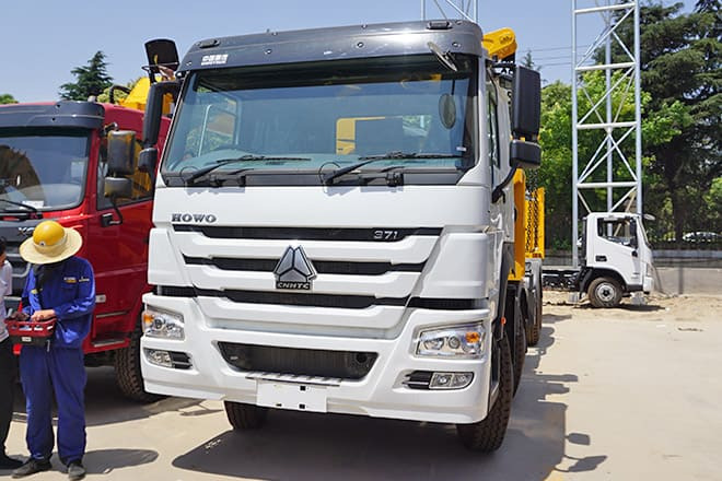 XCMG 20Ft Container Side Lift Truck for Sale in Guyana - Transportjer kontejnerësh/ Kamion me karroceri të çmontueshme: foto 4 XCMG 20Ft Container Side Lift Truck for Sale in Guyana - Transportjer kontejnerësh/ Kamion me karroceri të çmontueshme: foto 4