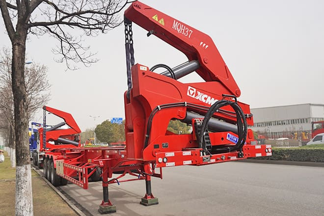 XCMG XCMG 40Ft Container Side Loader for Sale in Costa Rica - Transportjer kontejnerësh/ Gjysmë rimorkio me karroceri të çmontueshme: foto 5 XCMG XCMG 40Ft Container Side Loader for Sale in Costa Rica - Transportjer kontejnerësh/ Gjysmë rimorkio me karroceri të çmontueshme: foto 5