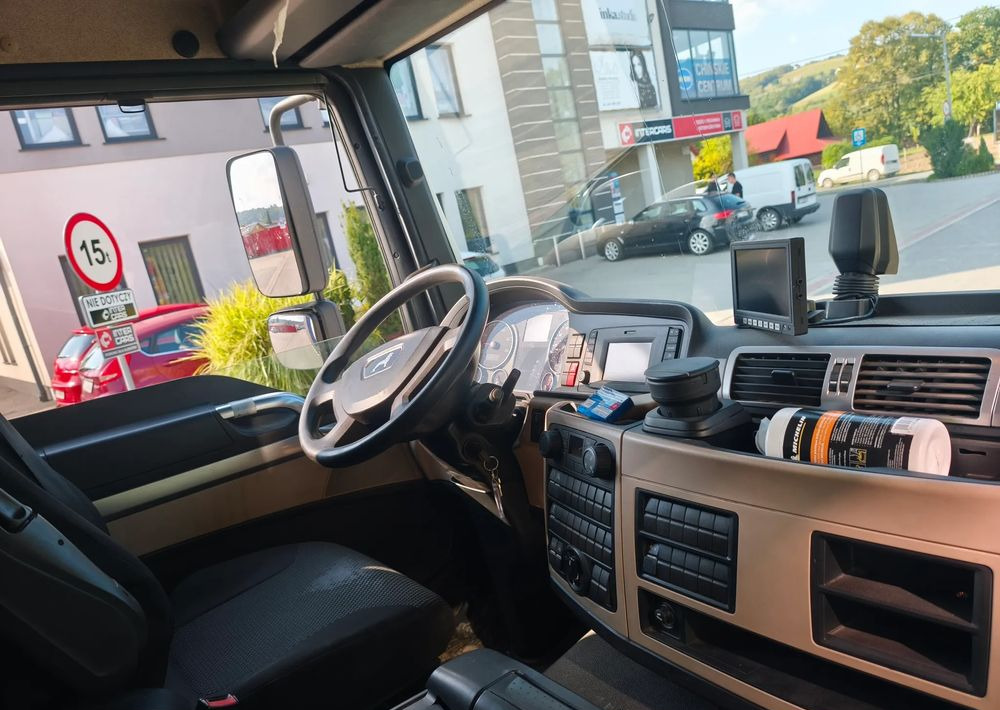 MAN TGL 12.250 kontener 6,2 , winda - Kamion vagonetë: foto 4 MAN TGL 12.250 kontener 6,2 , winda - Kamion vagonetë: foto 4