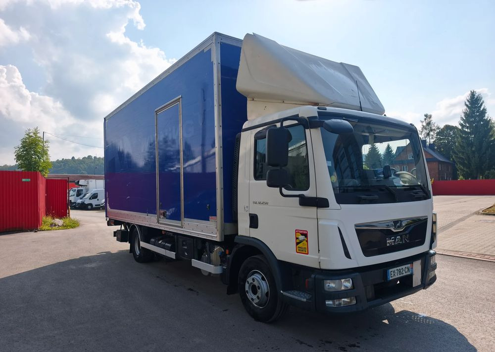 MAN TGL 12.250 kontener 6,2 , winda - Kamion vagonetë: foto 3 MAN TGL 12.250 kontener 6,2 , winda - Kamion vagonetë: foto 3