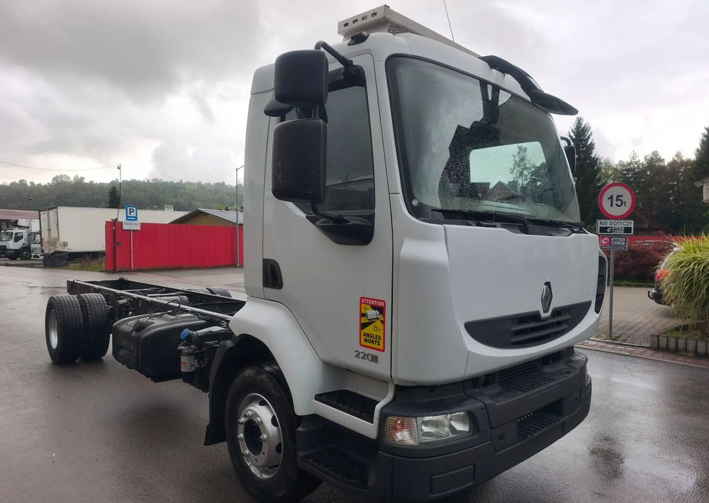 Renault Midlum 220.14 220.16 rama do zabudowy poduszka - Kamion kabinë-shasi: foto 2 Renault Midlum 220.14 220.16 rama do zabudowy poduszka - Kamion kabinë-shasi: foto 2