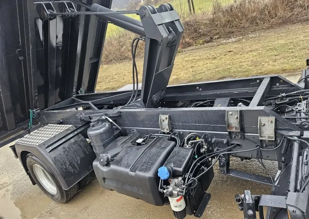 Renault Midlum 220 Dxi wywrot wywrotka kiper blokada - Kamion vetëshkarkues: foto 5 Renault Midlum 220 Dxi wywrot wywrotka kiper blokada - Kamion vetëshkarkues: foto 5